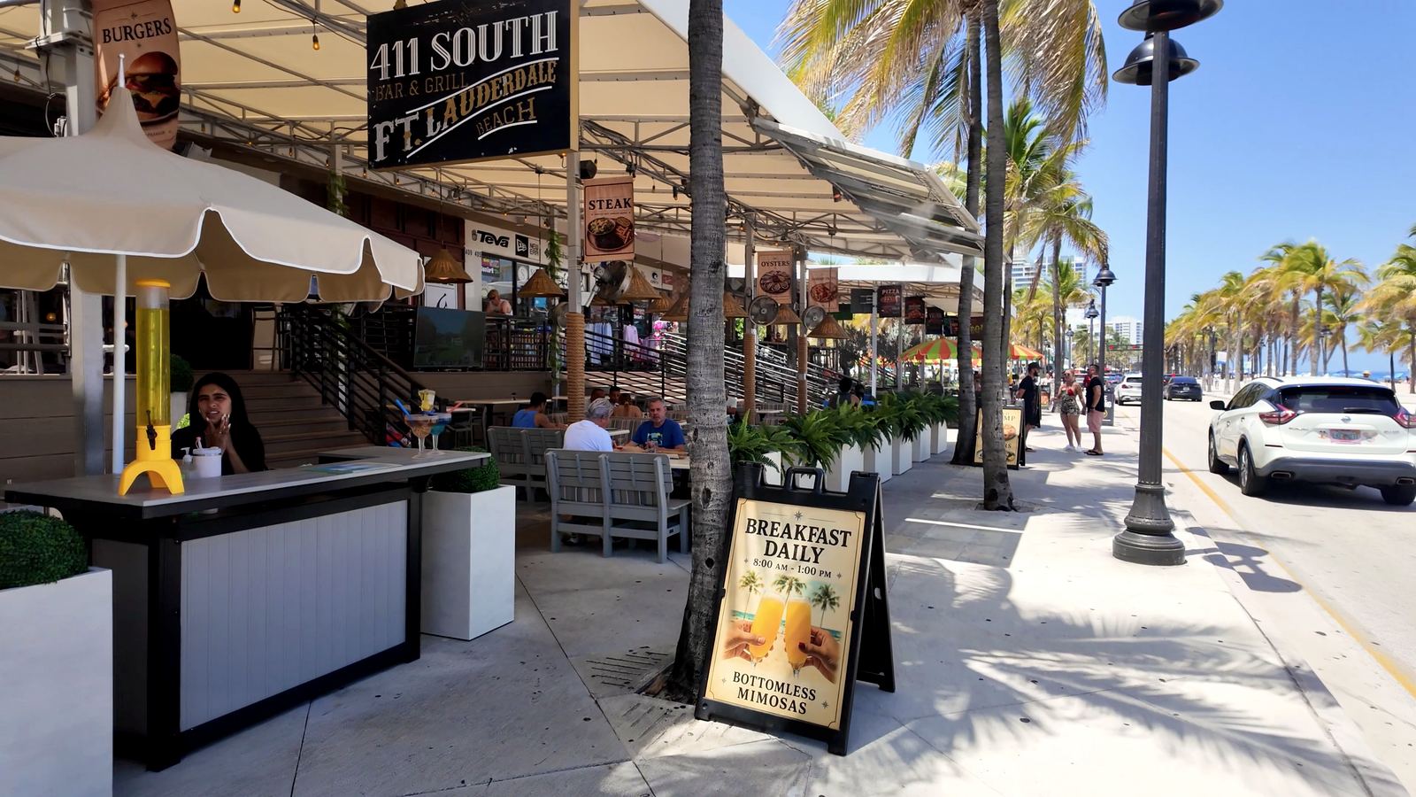 411 South Bar and Grill en Fort Lauderdale Beach