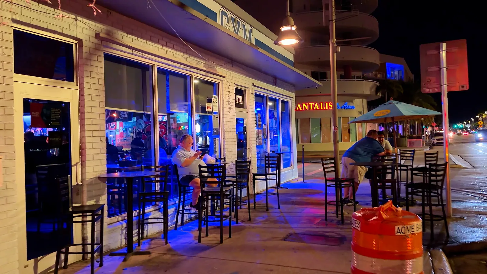 Exterior de Gym Bar Wilton Manors