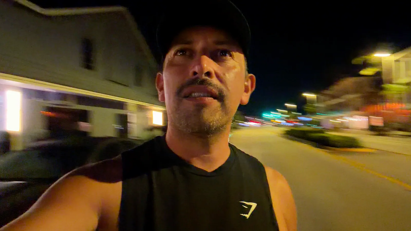 Ricardo terminando la caminata nocturna