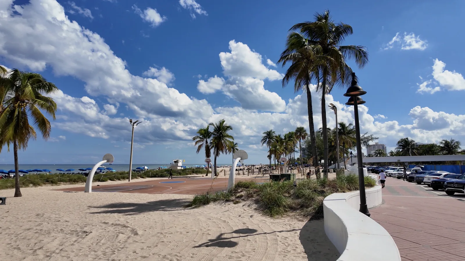 Canchas de baloncesto y zona deportiva de Beach Park — captura 1 del recorrido de Ricardo