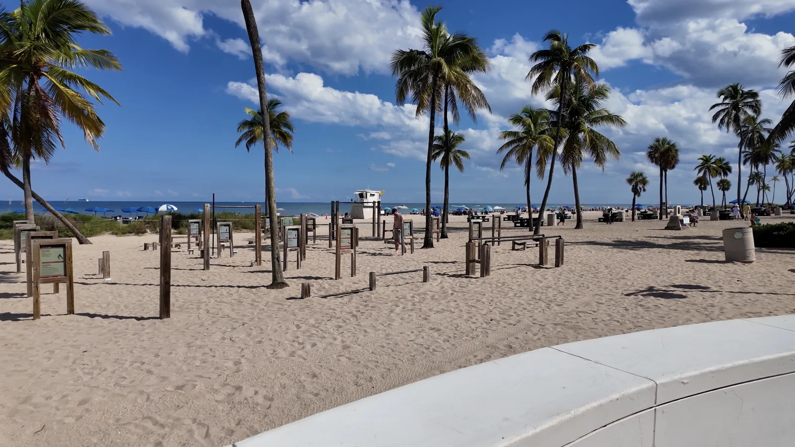 Canchas de baloncesto y zona deportiva de Beach Park — captura 4 del recorrido de Ricardo