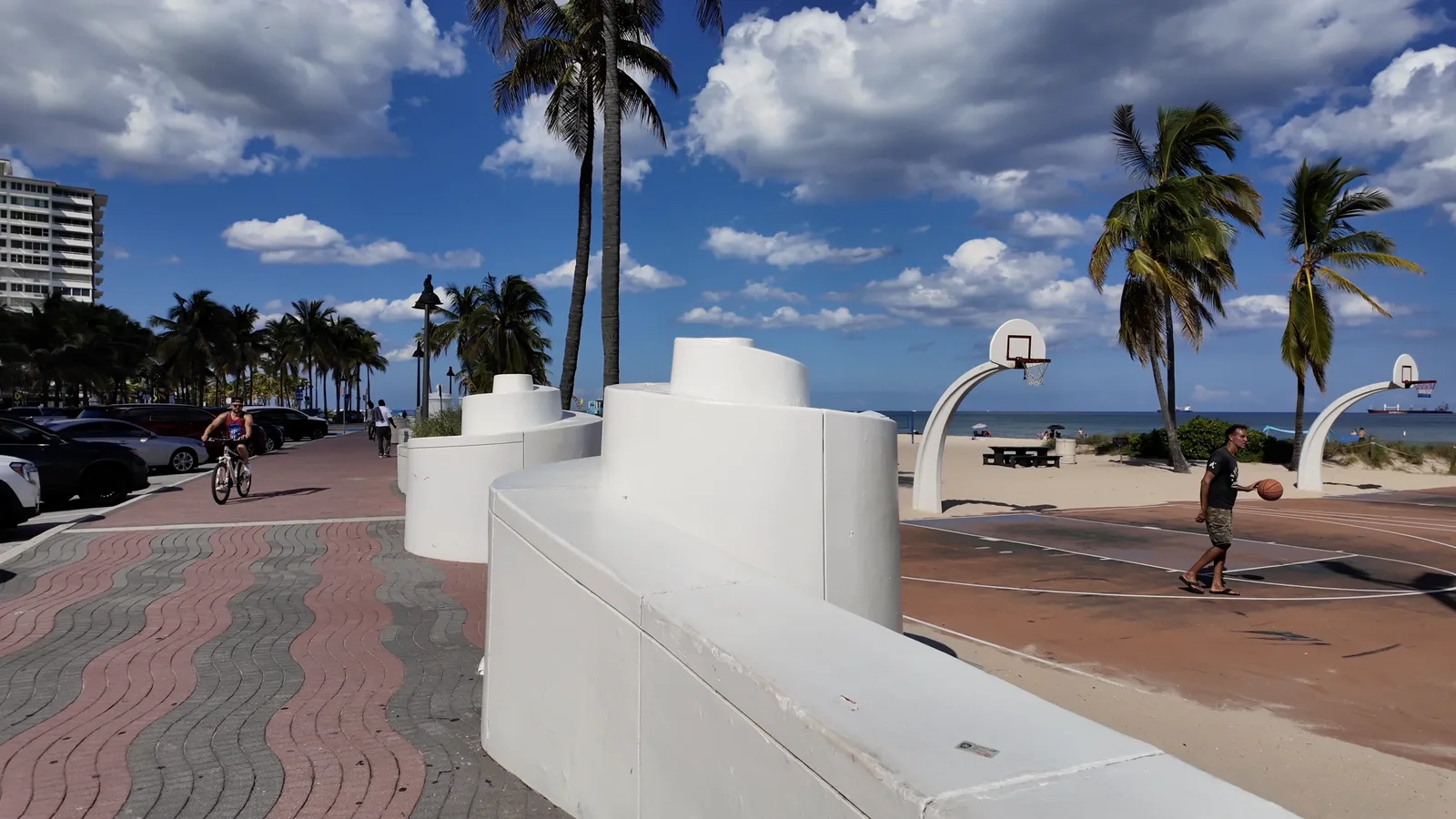 Canchas de baloncesto y zona deportiva de Beach Park — captura 6 del recorrido de Ricardo