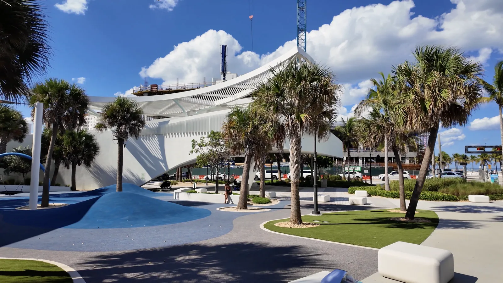 Entorno de Hotel Maren y juegos de D.C. Alexander Park — captura 5 del recorrido de Ricardo
