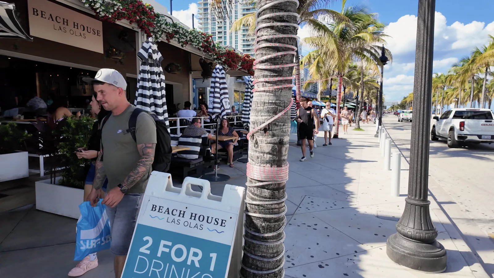 Elbo Room, Beach House, Blondies y Señor Frog’s — captura 4 del recorrido de Ricardo