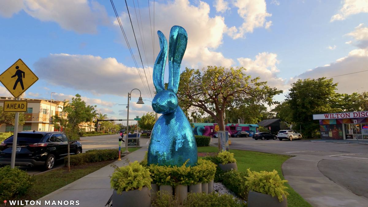 Escultura urbana en Wilton Drive