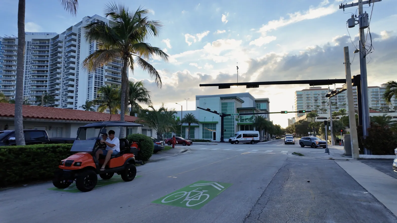 Comercios y edificios cerca de Oakland Park Boulevard